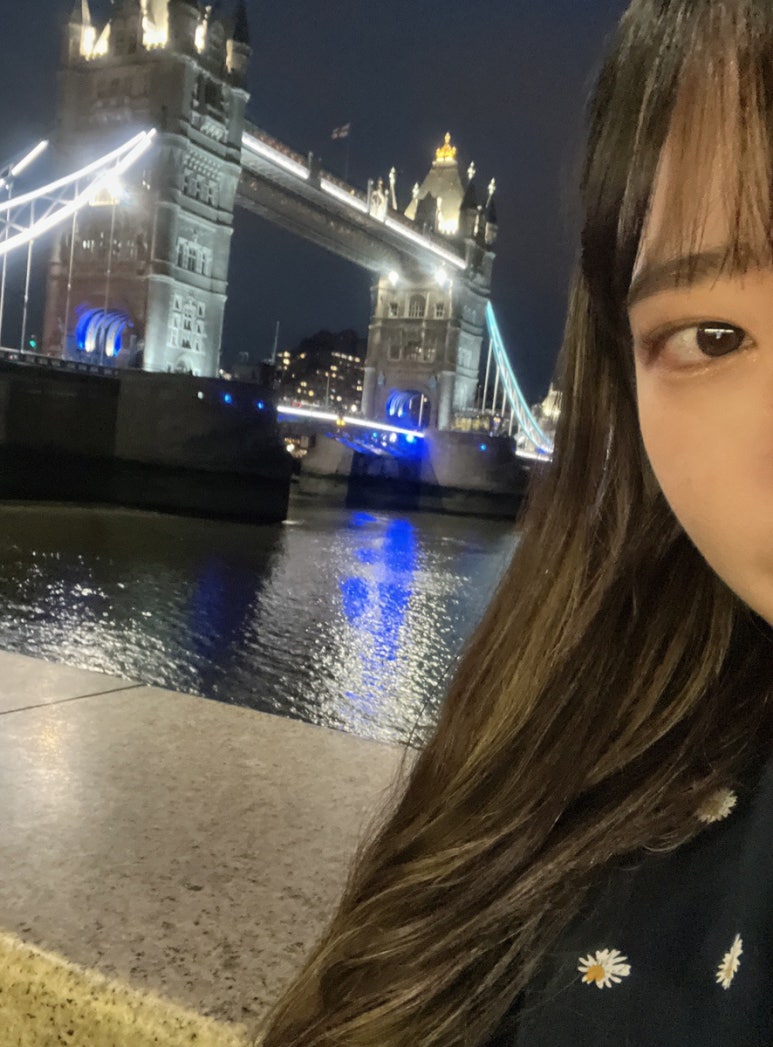 여기;뉸 이미지