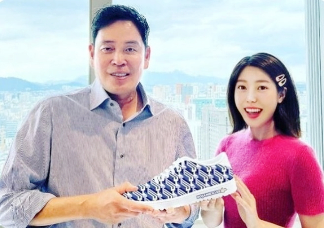 와이티그룹 이미지