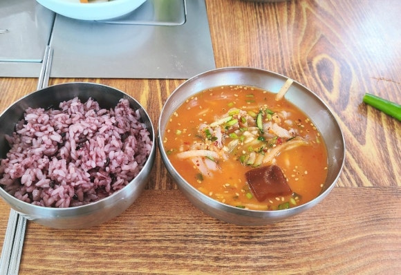 황궁식당 이미지