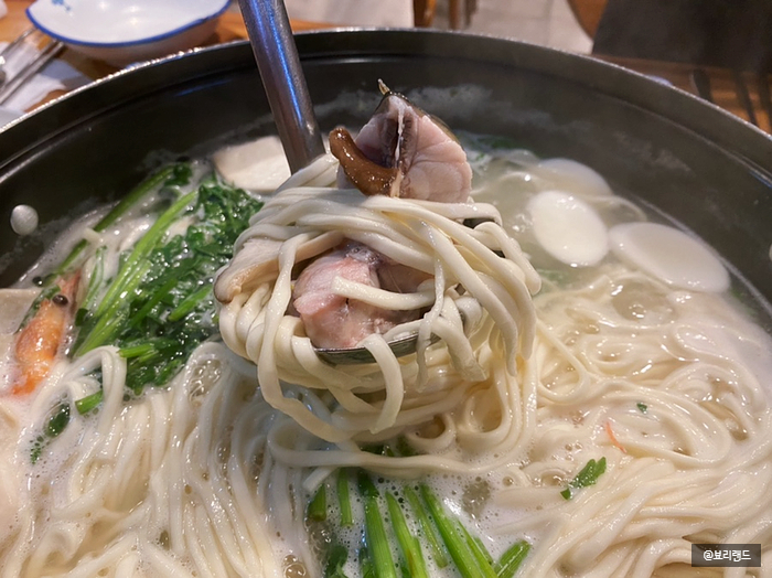 복칼국수 이미지