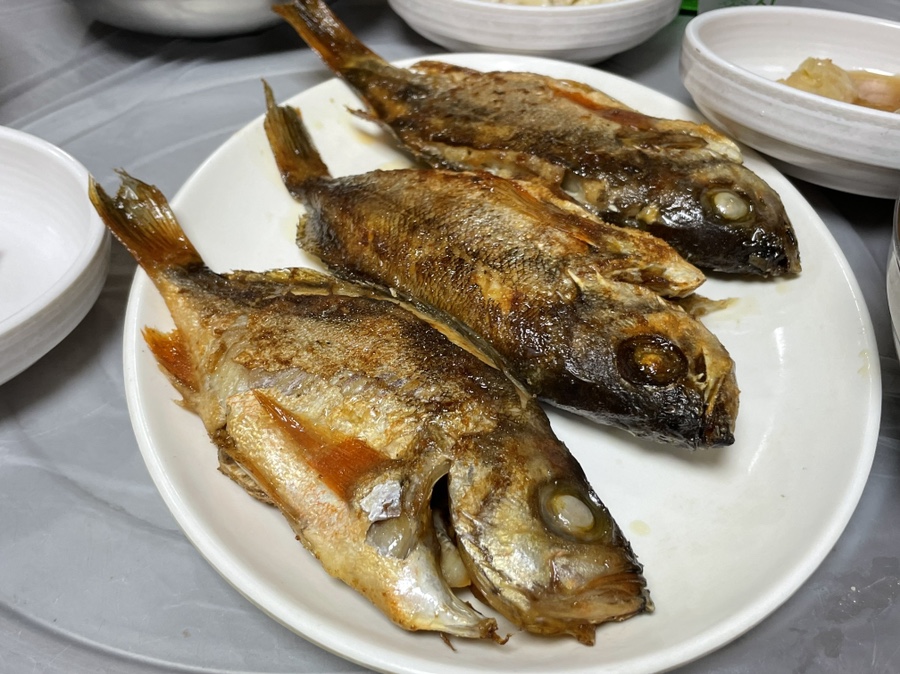 섬횟집 이미지
