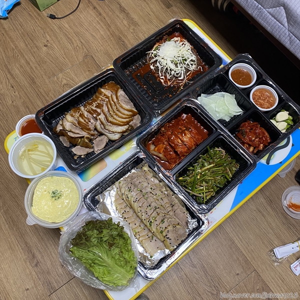 일천왕족발 이미지