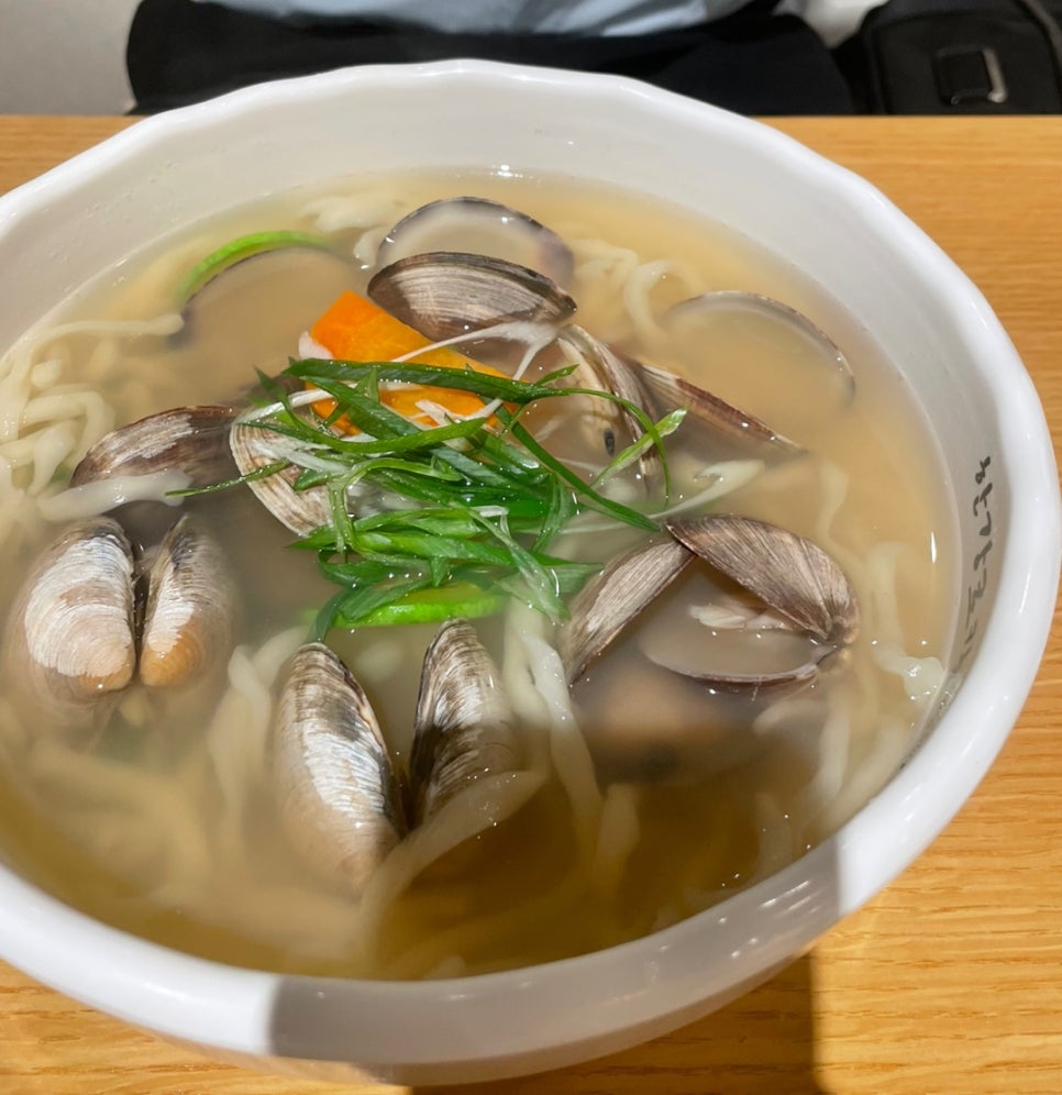 탐탐오향족발2 이미지