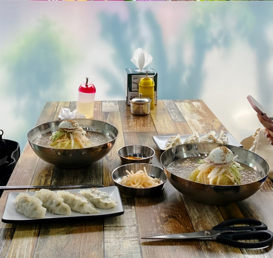 둥지밀면 이미지