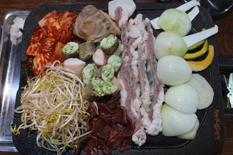청춘한우곱창 이미지