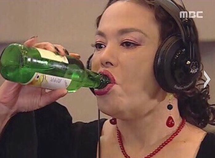 노랑고래 이미지