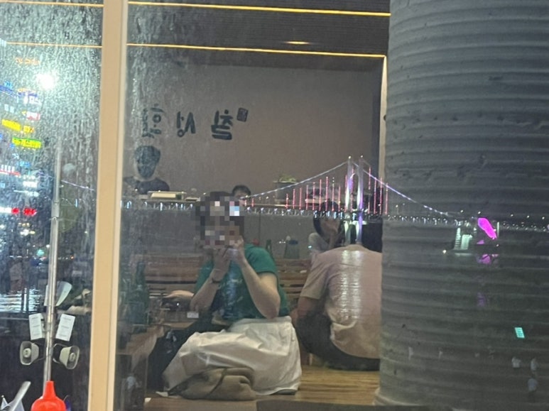 밥이랑 술이랑 회랑 이미지