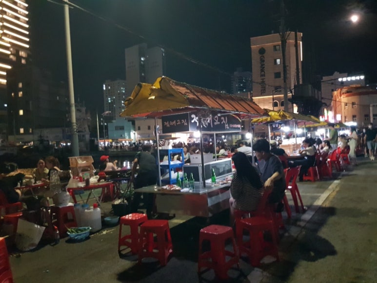 비비큐 부산아델라호텔점 이미지