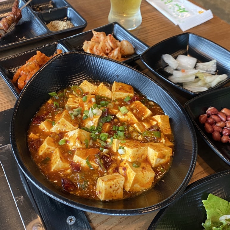 양꼬치에꽃이다 이미지