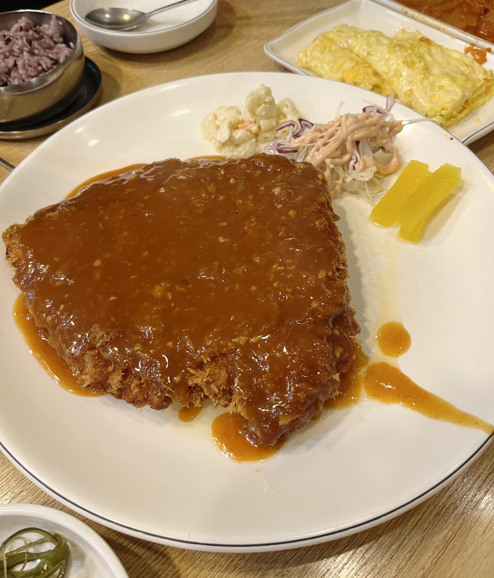 죽여주는 김치찜 이미지
