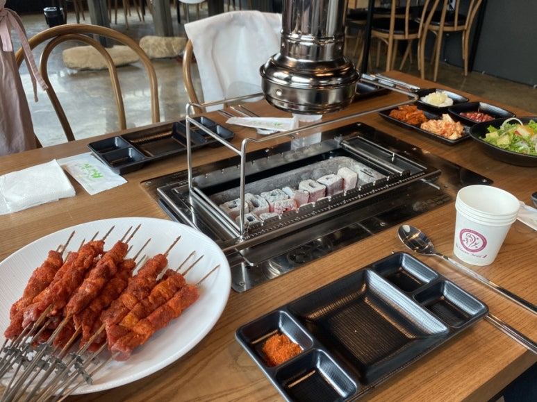 양꼬치에꽃이다 이미지