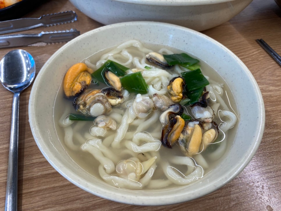 31CM해물칼국수 이미지