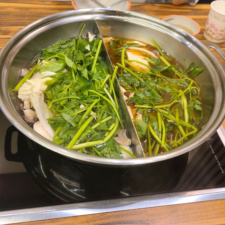 일조얼큰샤브칼국수구로G타워몰점 이미지