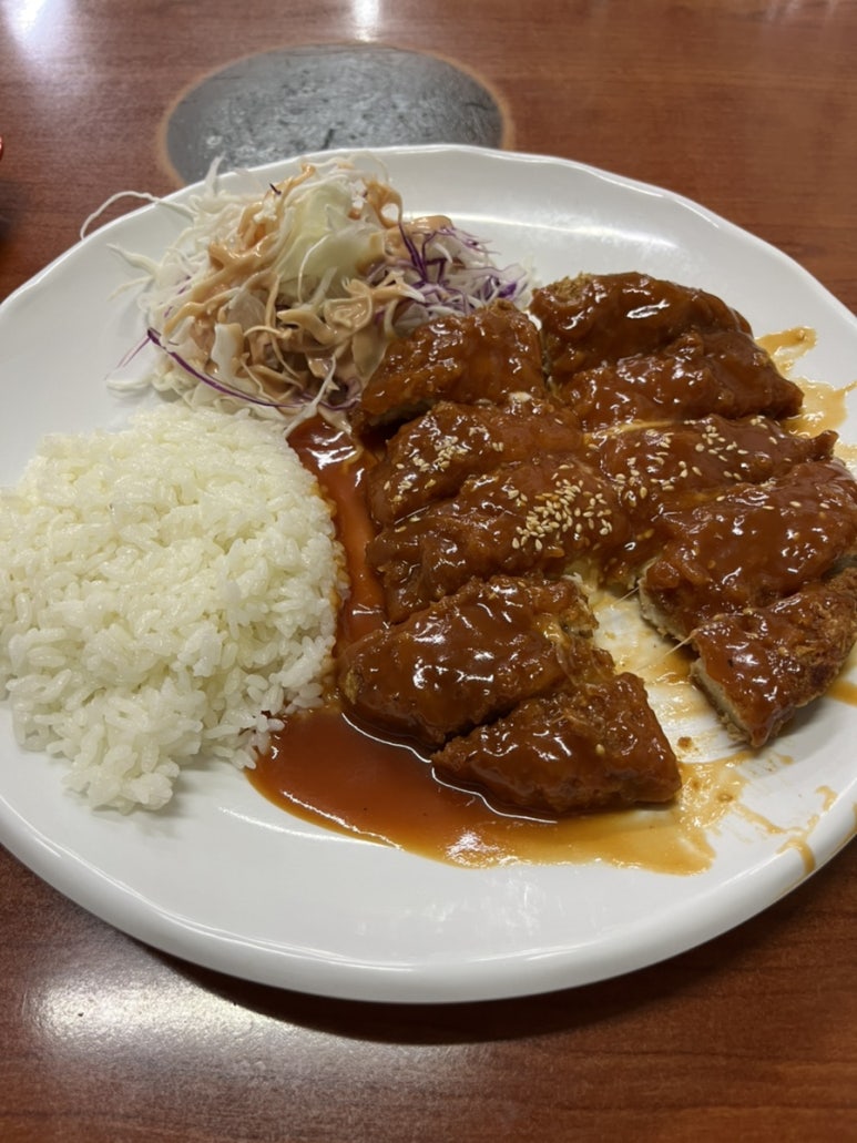 석이네닭칼국수 이미지