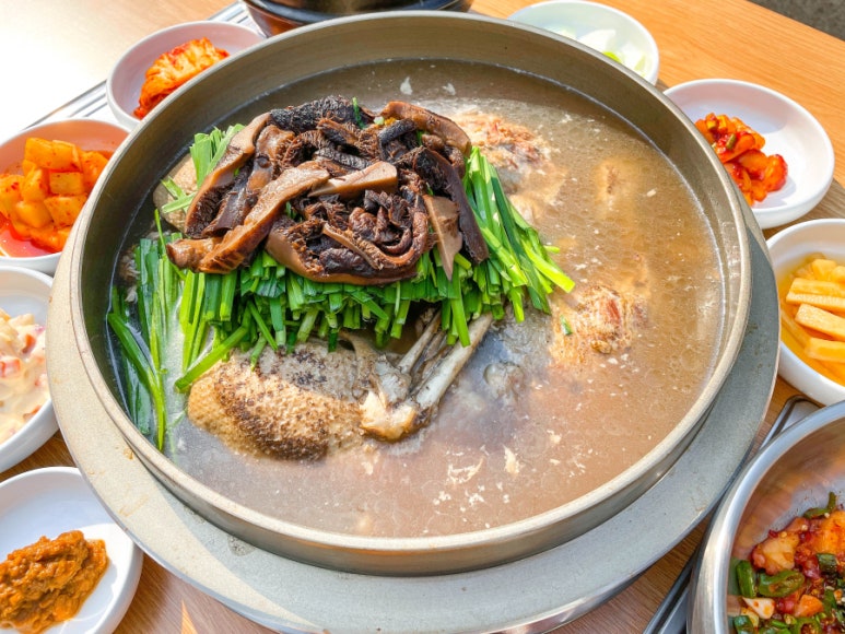 강남백숙삼계탕 이미지