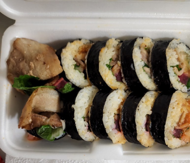철판꽃삼겹김밥 이미지