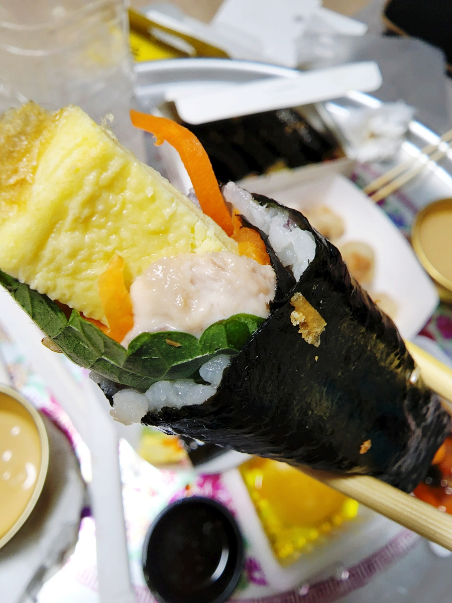뚱김밥 이미지