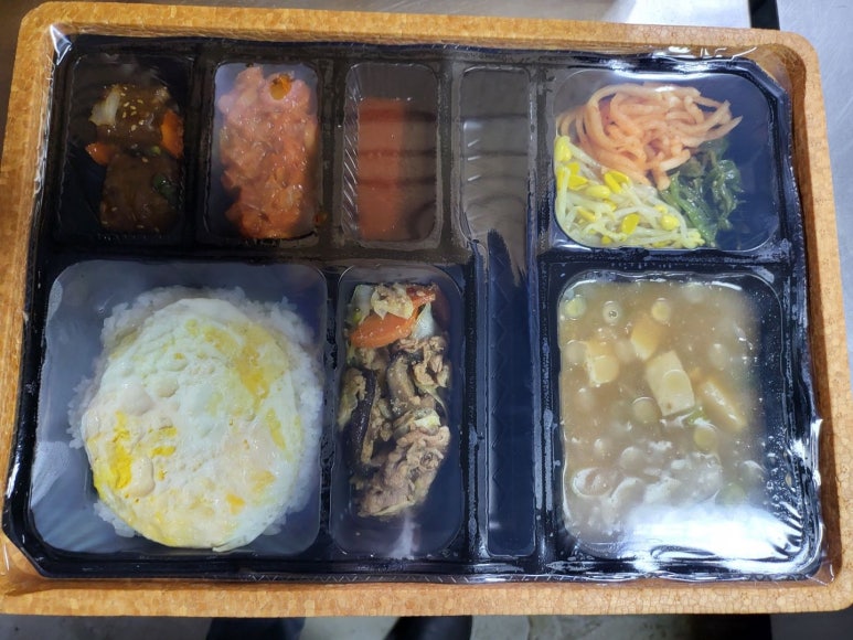 8월의중식 이미지