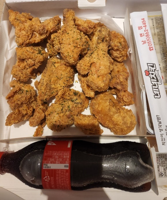 네네치킨 남면점 이미지