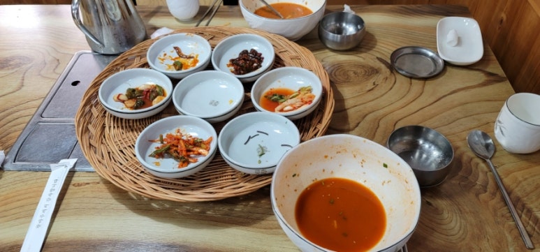 홍기와식당 이미지