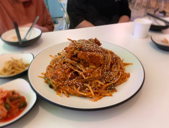 자갈치아구찜 이미지