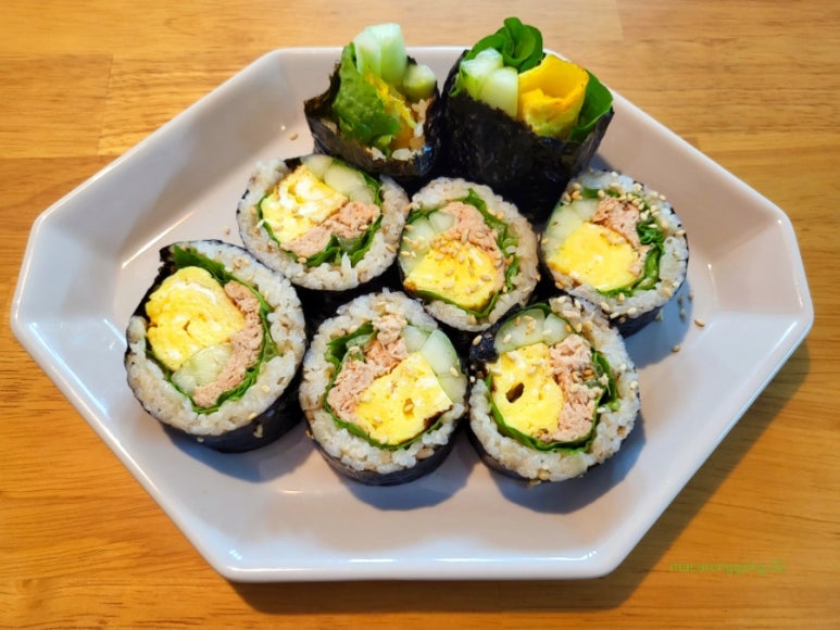 뚠뚠김밥 이미지