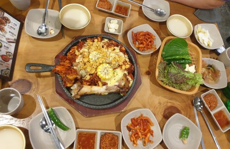 역북동족발집 이미지