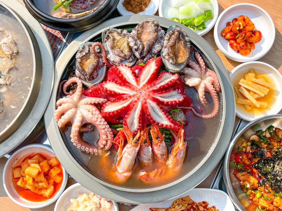 강남백숙삼계탕 이미지