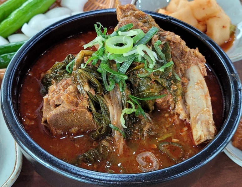 소문난 감자탕 뼈해장국 이미지