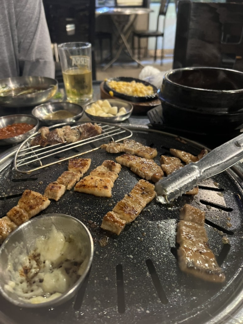 훈이네삼겹 이미지