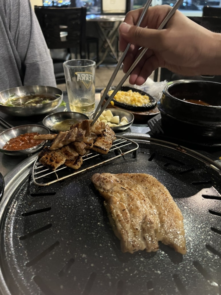 훈이네삼겹 이미지