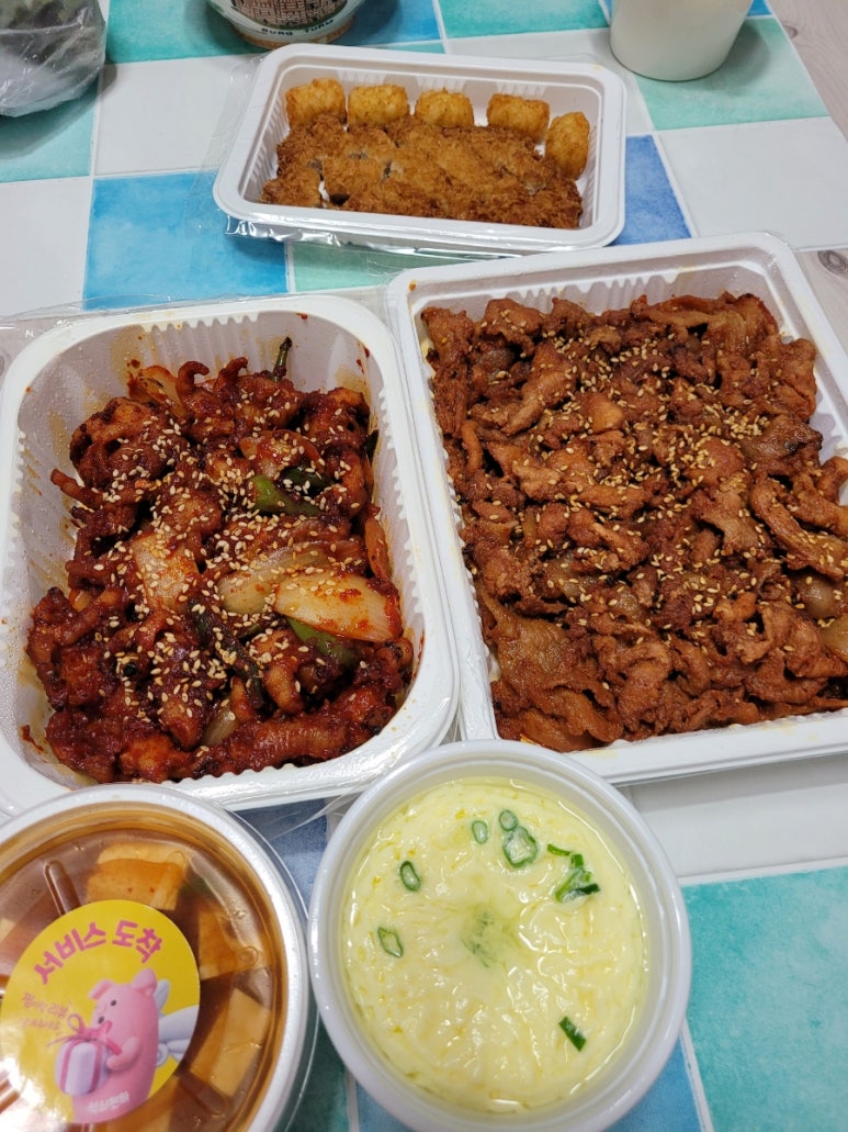 석쇠천하불탄불고기 이미지