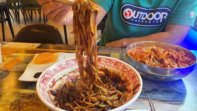 명품관산동점 이미지