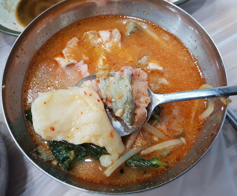 호야메기매운탕 이미지