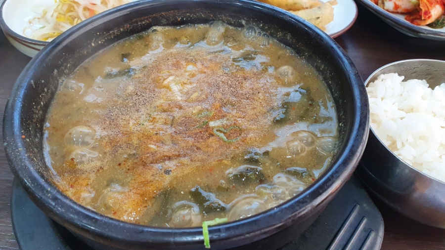 꽃밭정이추어탕 이미지