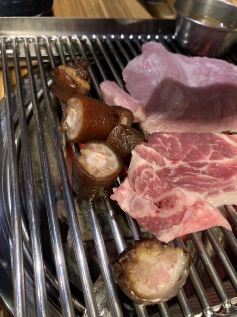 884숯불낭만돼지 이미지