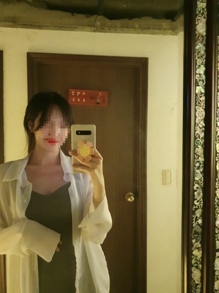 쉼표앤카페J 이미지