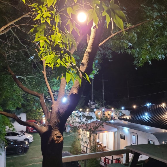 산마루글램핑카라반 이미지