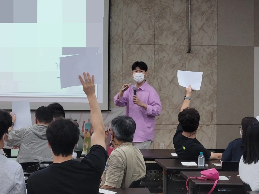 씨엠알아이티 이미지