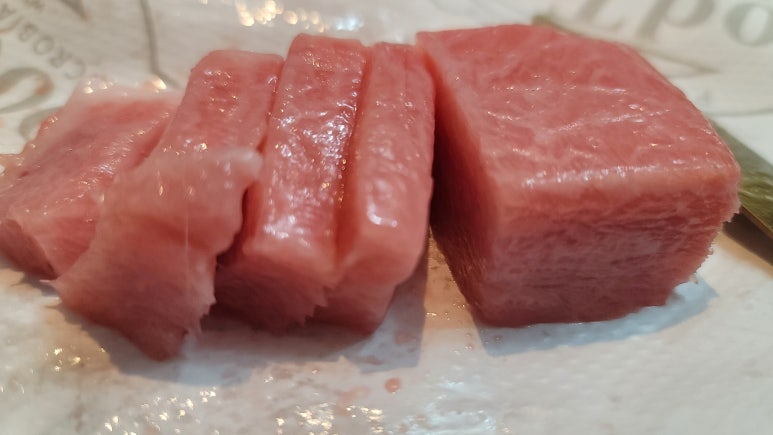 통영문참치 이미지