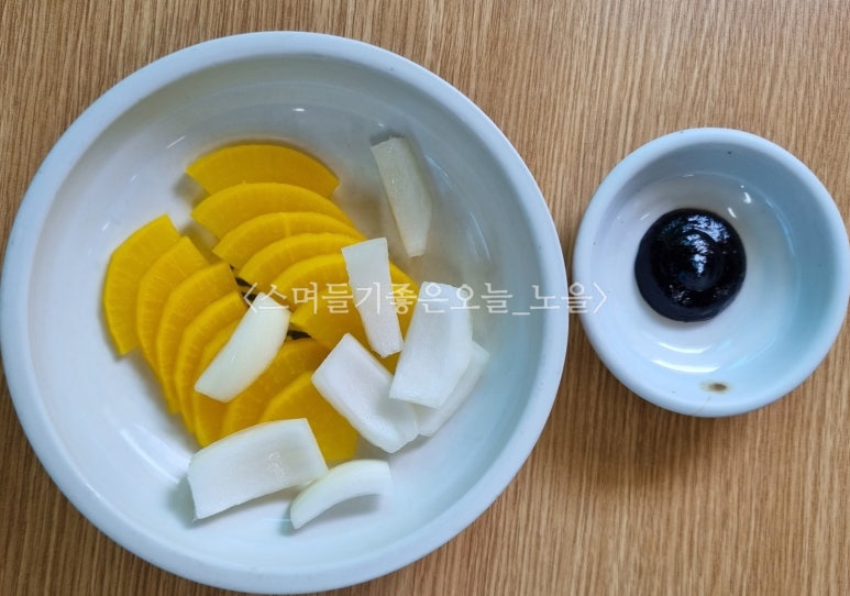 항구반점 이미지