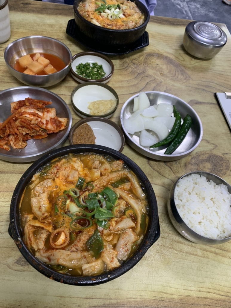 땡초김밥싱싱왕만두도남점 이미지