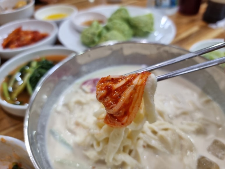명가칼국수 이미지