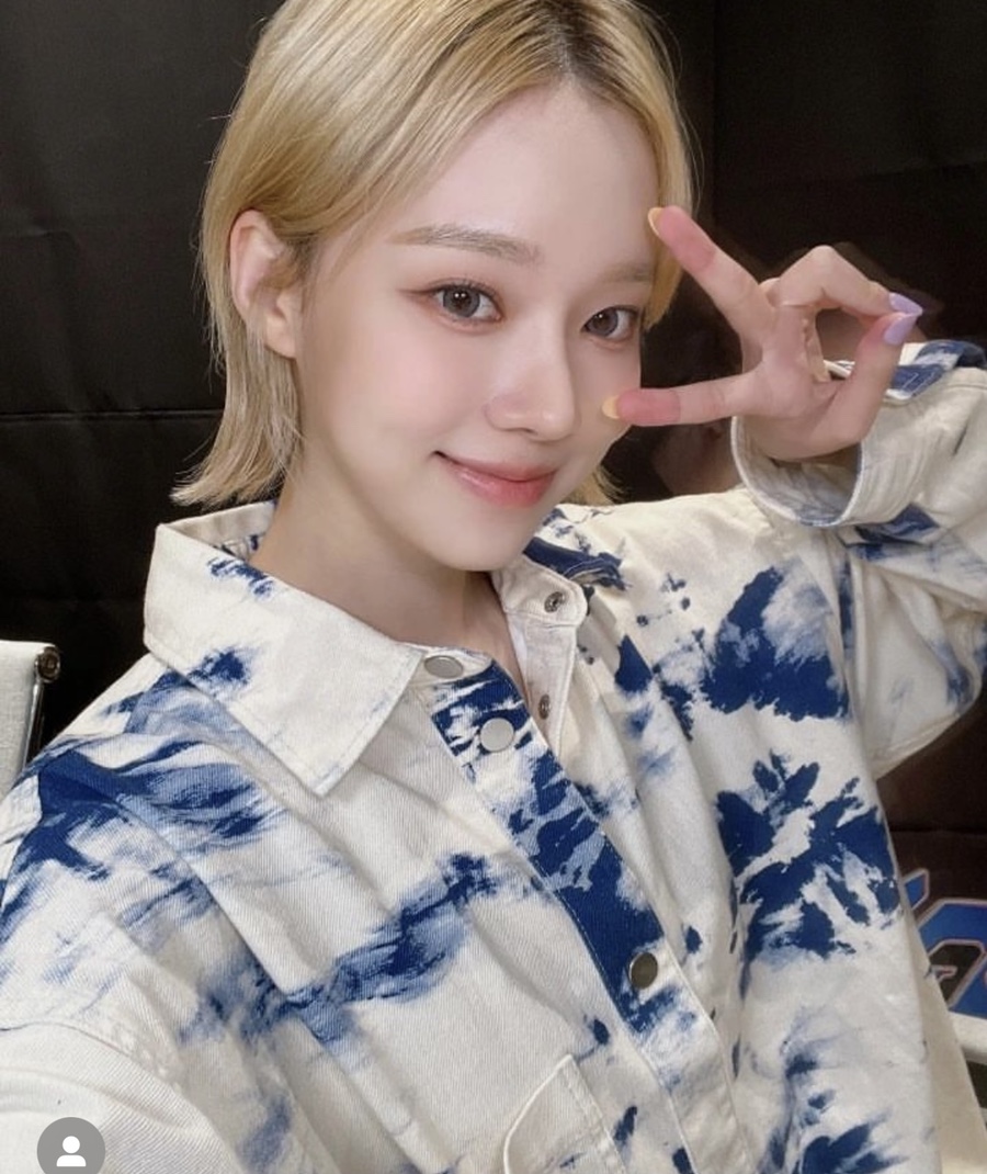 금발 미용실 이미지