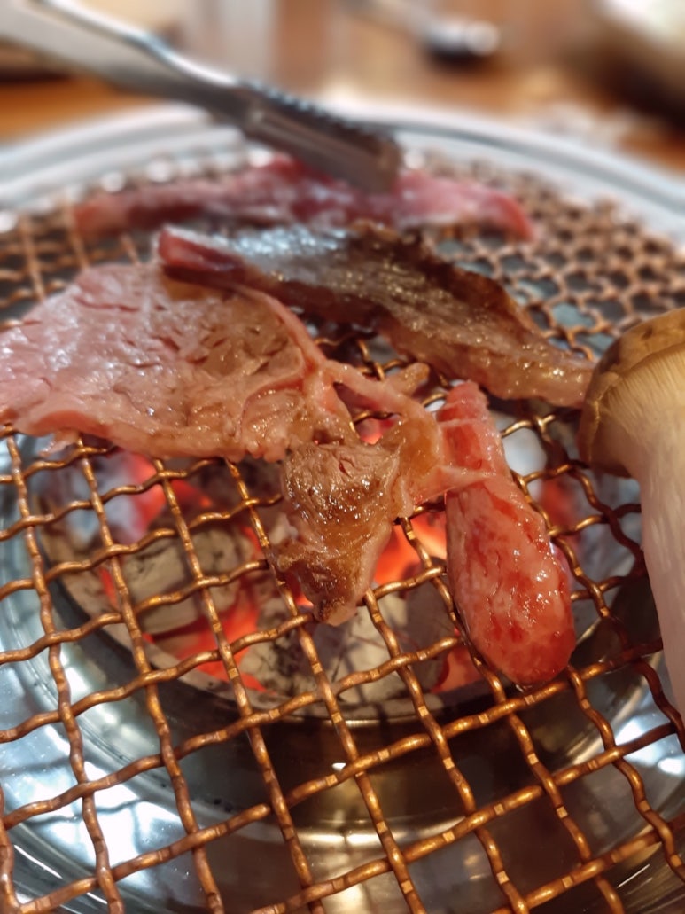 감나무집 식육식당 이미지
