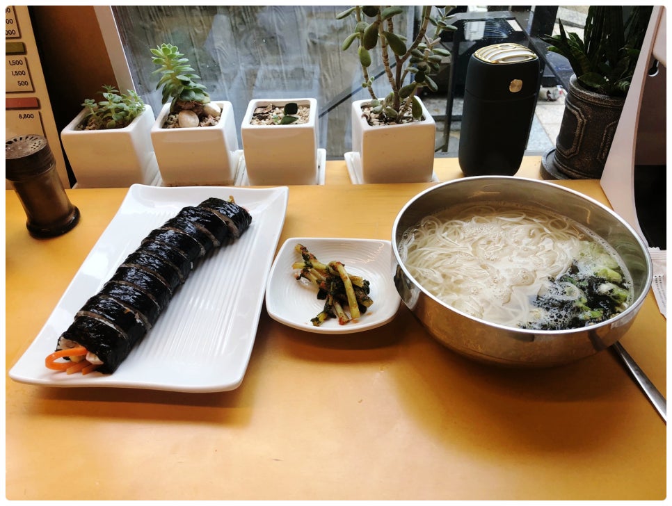우리국수 엄마김밥 이미지