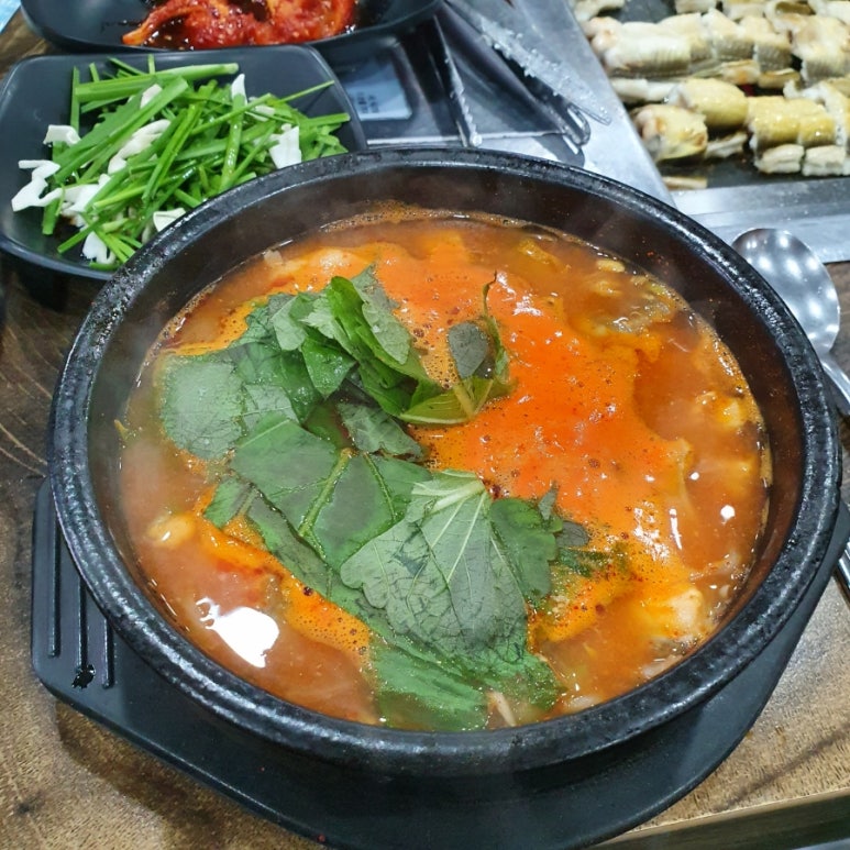 바다산장어 이미지