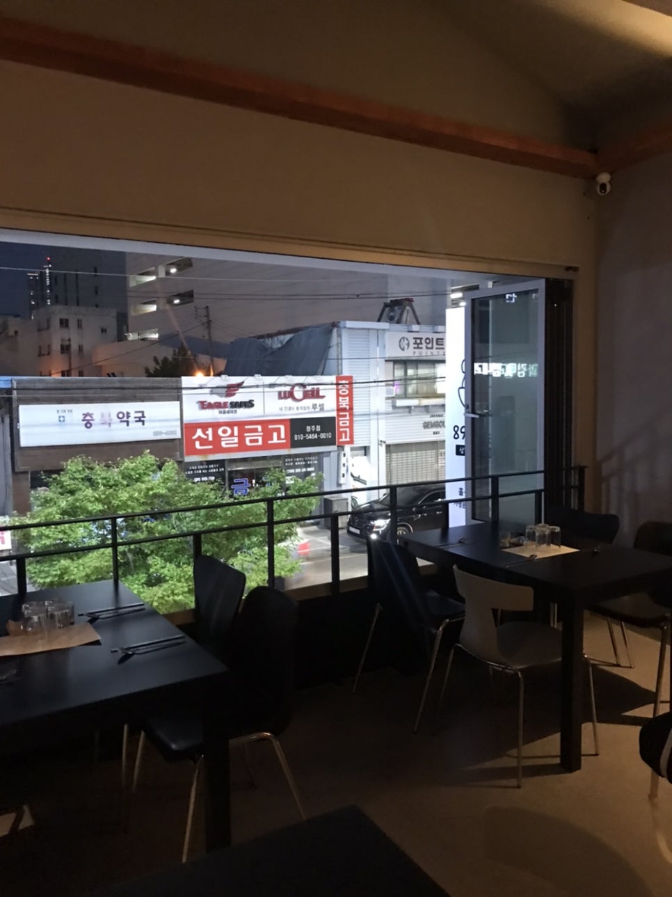 몬삿(Mon-Sat) 이미지