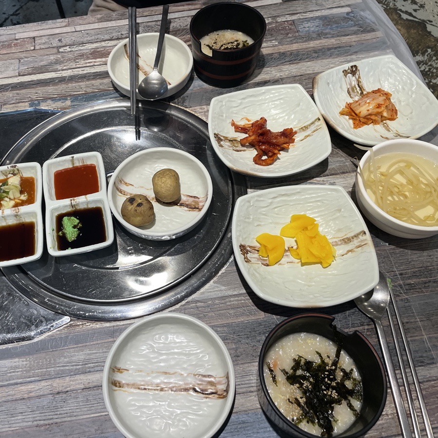 산오징어바지락칼국수 이미지