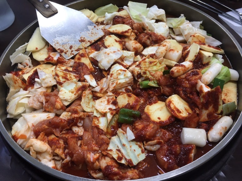 153꼬끼오왕닭갈비 이미지